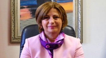 Eskişehir Belediyesi’nde yeni dönem: Eskişehir Büyükşehir Belediye Başkanı Ayşe Ünlüce kimdir, hangi görevlerde bulundu?