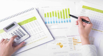 Eşlerin kredi notu krediyi çekmeyi etkiler mi? Eşimin kredi notu düşük, kredi çekebilir miyim?