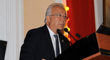 Eşref Hamamcıoğlu, Galatasaray başkanlığına aday olduğunu resmen duyurdu!