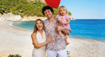 ETS Tur reklamında kim oynuyor? ETS Tur reklamında oynayan kızın kim, adı ne? Müge Boz ETS yeni reklam yüzü oldu