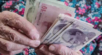 Evde bakım maaşı alanlar bayram ikramiyesi alabilecek mi? Evde bakım maaşı alana bayram ikramiyesi var mı?