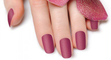 Evde Doğal Yollardan Mat Oje Nasıl Yapılır?