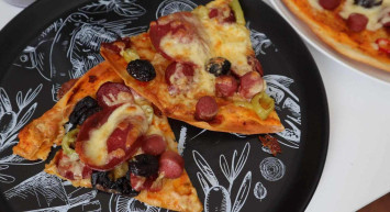 Evde pizza nasıl yapılır? Evde kolay pizza tarifi ve malzemeleri