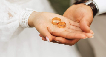 Evlilik kredisi başvuruları başladı mı, ne zaman yapılacak? 2023 faizsiz evlilik kredisi başvuru şartları neler, kimler alabilir?