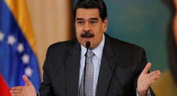 Facebook, Koronavirüs Paylaşımı Sebebiyle Maduro'nun Hesabını Askıya Aldı