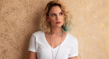 Farah Zeynep Abdullah Hayranlarına Kötü Haber! Ünlü Oyuncu Artık Ekranlarda Yer Almayacak