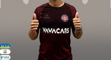 Fatih Karagümrük Andrea Pirlo ile transferlere devam ediyor. Matteo Ricci Karagümrük’e transfer oldu mu? Fatih Karagümrük Matteo Ricci transferini resmen açıkladı