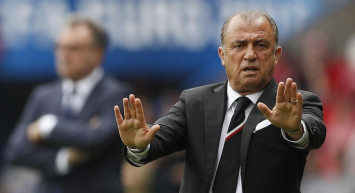 Fatih Terim'in Panathinaikos macerası acı sonla noktalandı: Şampiyonluk yolunda beklenmedik darbe!