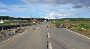 Uzman isim açıkladı: Binlerce kişinin ölümüne neden olan fayın neden olduğu yüzey kırığı tespit edildi