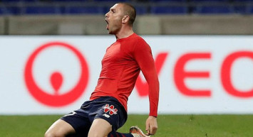 Fenerbahçe Burak Yılmaz'ın Peşinde!