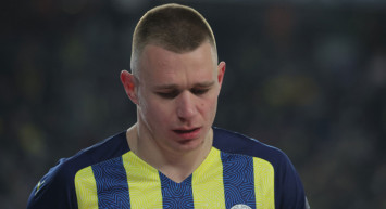 Fenerbahçe, Konyaspor ile oynanan Süper Lig maçında sakatlanan Attila Szalai'nin durumunu açıkladı!