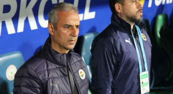 Fenerbahçe Teknik Direktörü İsmail Kartal, Süper Lig'de galibiyet aldıkları Çaykur Rizespor maçının ardından açıklamalarda bulundu!