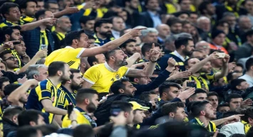 Fenerbahçe yönetiminden sert tepki: "Oyuncularımız nefsi müdafaa hakkını kullandı!"