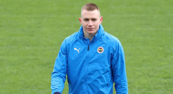 Fenerbahçe'de Attila Szalai takımdan ayrılacak mı? Hakkında çıkan transfer haberleri hakkında çarpıcı sözler söyledi!