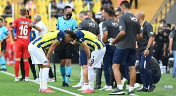 Fenerbahçe'de İrfan Can Kahveci ve Marcel Tisserand Sakatlıkları Nedeniyle 3 Hafta Forma Giyemeyecek!