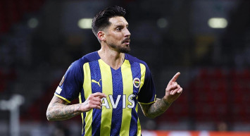 Fenerbahçe'de Jose Sosa Ligdeki Kötü Gidişatlarını Değerlendirdi