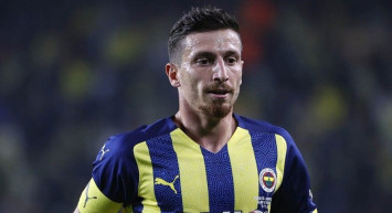 Fenerbahçe'de Mert Hakan Yandaş, Galatasaray'a derbide Kadiköy'den çıkış olmadığını göstereceklerini söyledi
