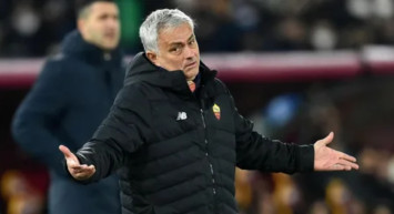 Fenerbahçe'de Mourinho Rüzgarı: İlk 11 Değişecek!