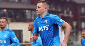 Fenerbahçe'de Vitor Pereira'nın Attila Szalai'yi Oynatmama Sebebi Ortaya Çıktı!