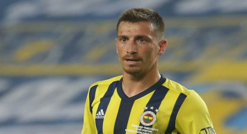 Fenerbahçeli Mert Hakan Yandaş kimdir, nereli ve kaç yaşında? Mert Hakan Yandaş hangi mevkiide oynuyor? Mert Hakan Yandaş hayatı ve kariyeri