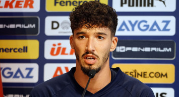 Fenerbahçe'nin Dinamo Kiev ile oynayacağı maçtan önce Altay Bayındır'dan çarpıcı açıklamalar geldi!