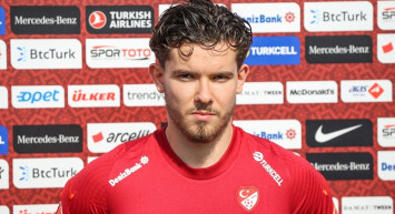 Fenerbahçe'nin futbolcusu Ferdi Kadıoğlu'nun A Milli Takım kampında yaptığı açıklamalar yoğun ilgi gördü!