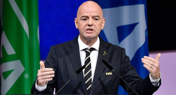 FİFA Başkanı UEFA'nın Yanında Yer Alacağını Açıkladı