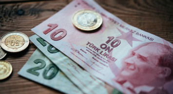 Fitrenin ödemesi kazaya bırakılır mı, kazazı olur mu? Geçmişte ödenmeyen fitre borcu asıl ödenir?