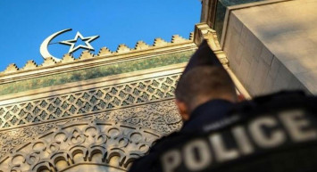 Fransa alarma geçti! Camilere saldırı olabilir: Telegram sohbet odaları kapatılıyor