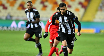 Fransa'nın Dev Kulübü Rachid Ghezzal'ın Peşinde