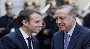 Fransız basınından Erdoğan’a övgü: Büyük bir arabulucu oldu