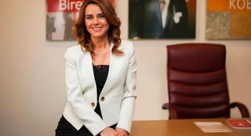 Futbol camiasından ünlü isimlerin içinde bulunduğu dolandırıcılık davasında ikinci perde: Seçil Erzan ifade veriyor