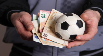 Futbolda yasa dışı bahis operasyonu: 52 kişi gözaltına alındı