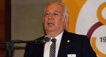 Galatasaray Başkan Adayı Eşret Hamamcıoğlu, seçimi kazanması halinde kulübü Domenec Torrent konusunda zarara uğratmayacağını söyledi