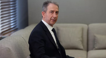 Galatasaray Başkan Adayı Metin Öztürk, göreve gelirlerse Domenec Torrent ile görüşüp yola devam edebileceklerini söyledi