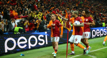 Galatasaray Manchester United maçı dünya basınında: Manchester United cehennemde çöktü