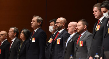 Galatasaray Spor Kulübü'nde Başkan Burak Elmas ve yönetimi idari açıdan ibra edilmedi! Kulüp önümüzdeki hafta başkanlık seçimine gidecek