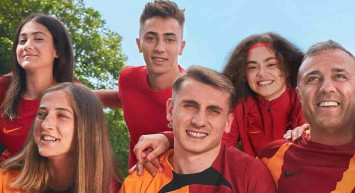 Galatasaray yeni sezon formaları satışa çıktı mı? GS yeni forma resimleri ve satış fiyatları