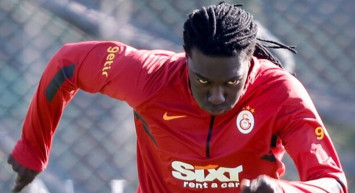 Galatasaray'da Bafetimbi Gomis Hırsıyla Dikkat Çekiyor!