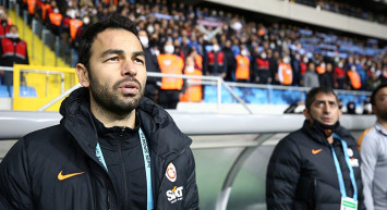 Galatasaray'ın eski yıldızı Selçuk İnan'dan Fenerbahçe'nin futbolcusu ve teknik direktörü Jorge Jesus için çarpıcı açıklamalar geldi! Ayrıca Süper Lig ekibi Hatayspor ile görüşmüş