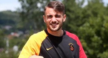 Galatasaray’ın genç yıldızı Yunus Akgün yeni sezon öncesi yapılan en iyi transferin Teknik Direktör Okan Buruk olduğunu söyledi
