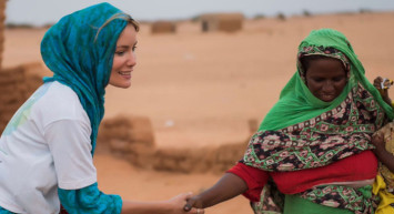 Gamze Özçelik Hakkında Çıkan Haberlere Yanıt Verdi!