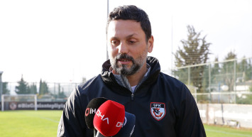 Gaziantep Teknik Direktörü Erol Bulut, Konyaspor Maçı Öncesi Açıklamalarda Bulundu