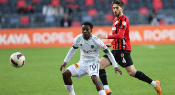Gaziantep'de kazanan çıkmadı: Konyaspor'un kan kaybı sürüyor