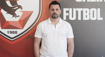 Gaziantep'te Erol Bulut Beşiktaş Maçı Öncesi Gelen Haberle Yıkıldı!