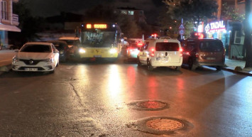 Gaziosmanpaşa’da otobüs kazası: Karşıya geçen yayayı ezdi