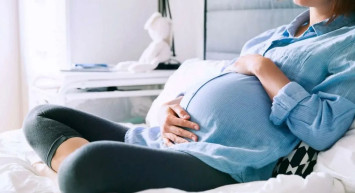 Gebe kadınlar hangi gıdalardan uzak durmalı? Uzman doktor açıkladı: Bu gıdaları asla tüketmeyin!