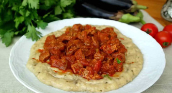 Gelinim Mutfakta tavuklu hünkar beğendi tarifi : en güzel ve lezzetli tavuklu hünkar beğendi tarifi nasıl yapılır? Tavuklu hünkar beğendi tarifi malzemeleri ve pratik tarifi