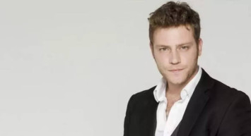 Gelsin Hayat Bildiği Gibi Araz kimdir? Mustafa Açılan kimdir, kaç yaşında? Mustafa Açılan biyografisi