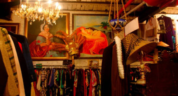 Giyimde fiyatlar uçtu: Vatandaşlar ikinci el ürünlere yöneldi